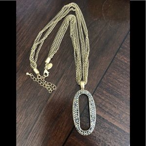 Rhinestone sparkly necklace